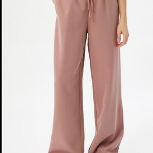 H&M Wide-Leg Pants in Dusty Pink